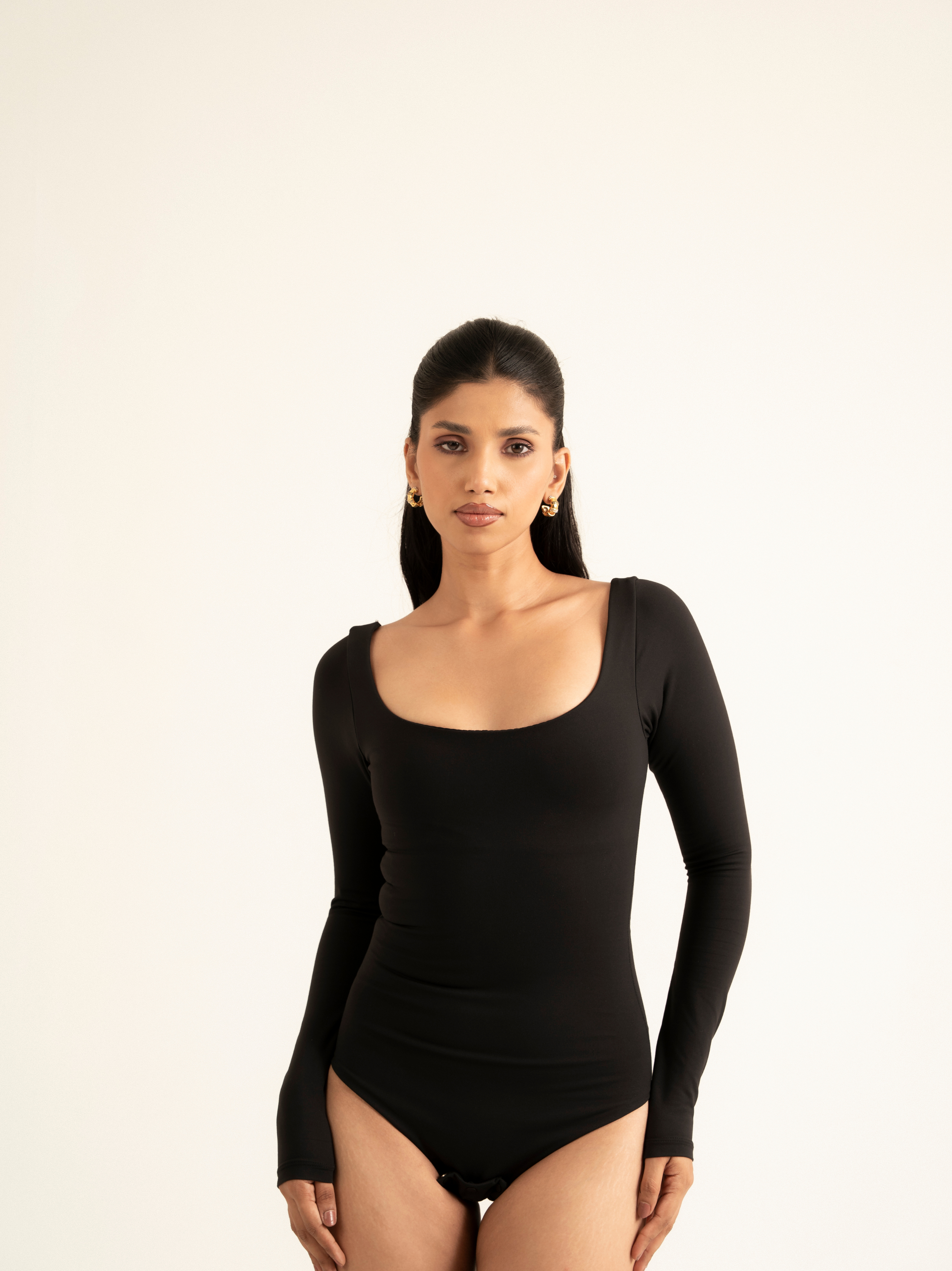 KAYSCULPT™ FULL SLEEVES BLACK BODYSUIT
